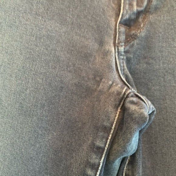 Rich & Skinny Jeans - Picture 7 of 7